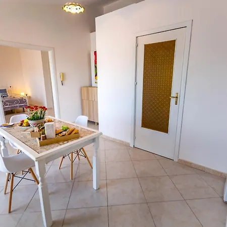 Bianca Casa Apartment